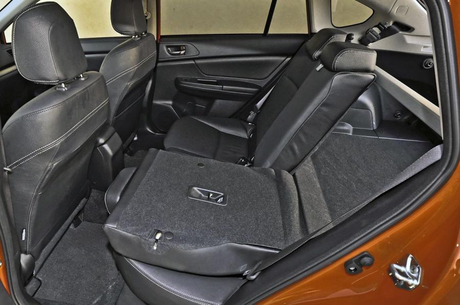  Subaru XV Crosstrek 2013 года  (фото 35 из 86)